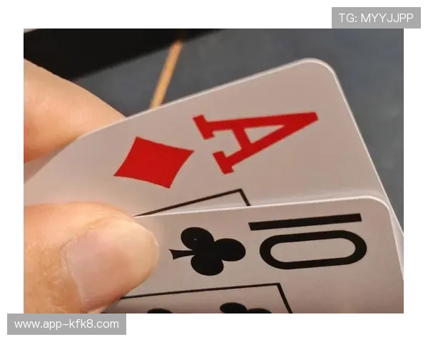 凯发看牌抢庄三公如何利用心理战术赢得对局,提升整体游戏胜率的实用技巧 凯发看牌抢庄三公如何利用心理战术赢得对局,提升整体游戏胜率的实用技巧